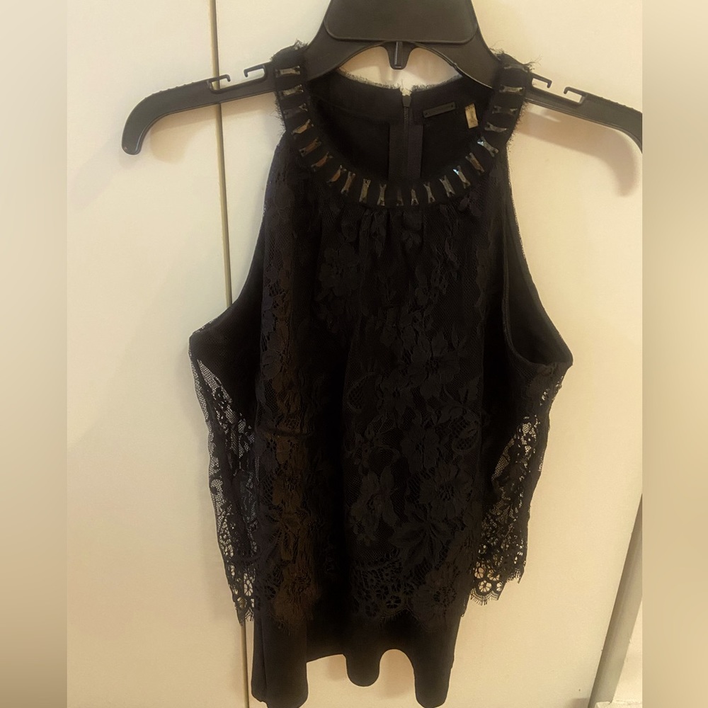𝅺Elie Tahari Lace Halter Top